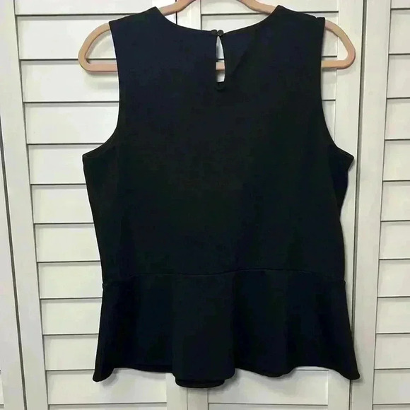 Van Heusen Sleeveless Peplum Top Size Large Black NWT - Picture 6 of 8